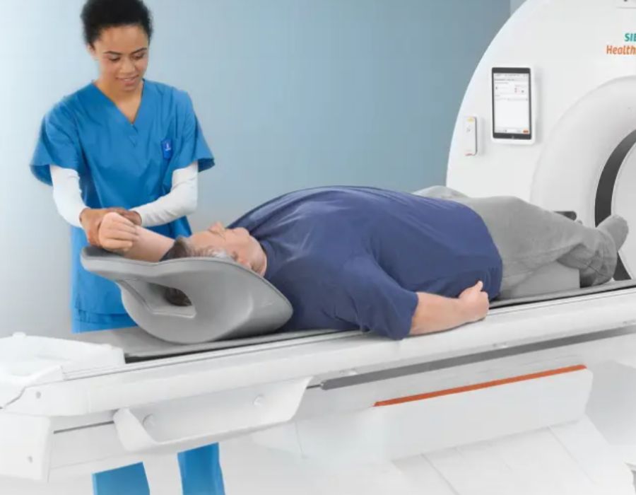Medical Device Monitoring Platform Migration to Cloud Portfolio Image